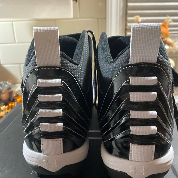 Never worn brand new - Picture 2 of 6